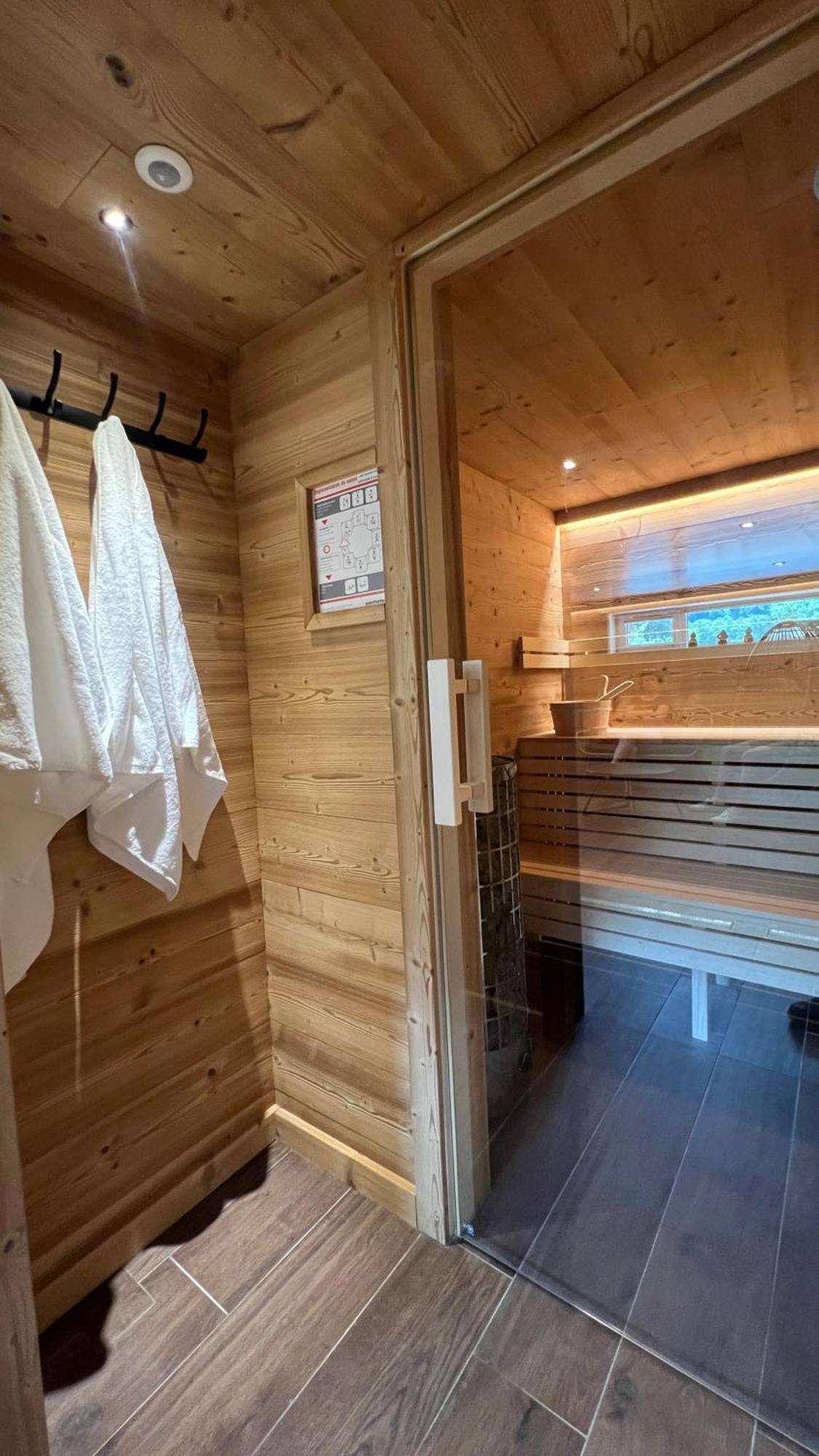 Domaine Du Chant De La Planche - Spa - Hautes Vosges Saulxures-sur-Moselotte Room photo